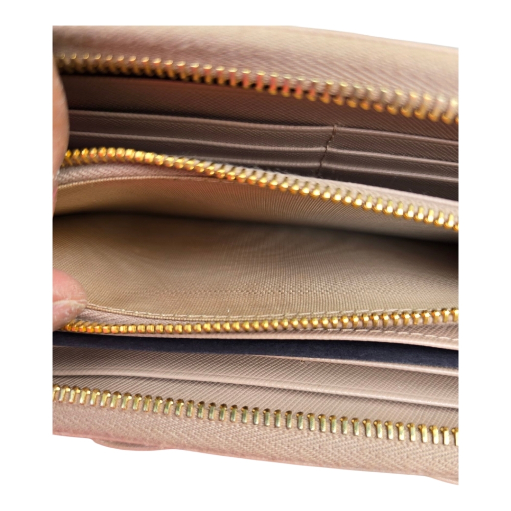 🛑🛑 SOLD 🛑🛑Prada Saffiano Fiocco Zip Continental Wallet In Cammeo***EUC*** - Picture 7 of 10